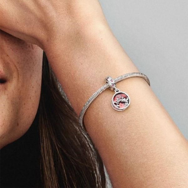 Disney Mikki Hiiri  Minni Hiiri Rakkautta Ja Suudelmia Roikkuu Hurmaa Pandora Suomi