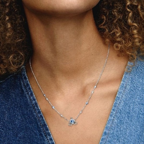 Disney Pumpkin Coach Collier Necklace Pandora Suomi