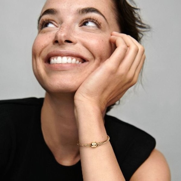 Hetket 14kt Merkki Pandora Suomi Kultainen Käärmeketju Rannekoru