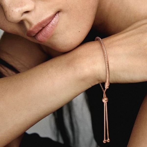 Hetket Ruusu Käärme Ketju Liukusäädin Rannekoru Pandora Suomi