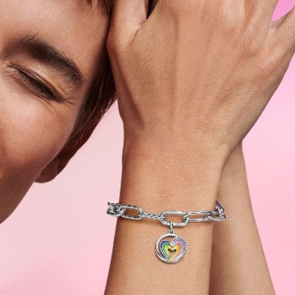 Me Sateenkaari Vapauden Sydän Medaljonki Hurmaa Pandora Suomi