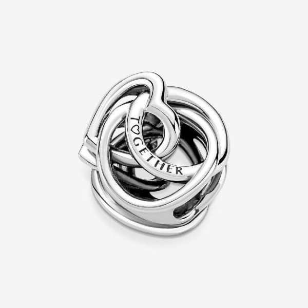 Perhe Aina Sydämen Ympärillä Hurmaa Pandora Suomi