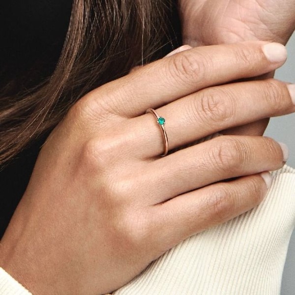 Rose Green Solitaire Ring Pandora Suomi