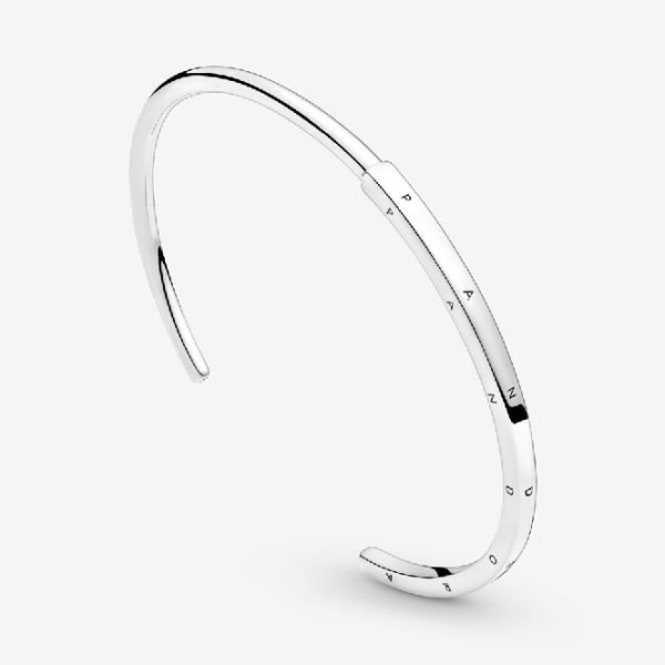 Signature I-d Bangle Pandora Suomi