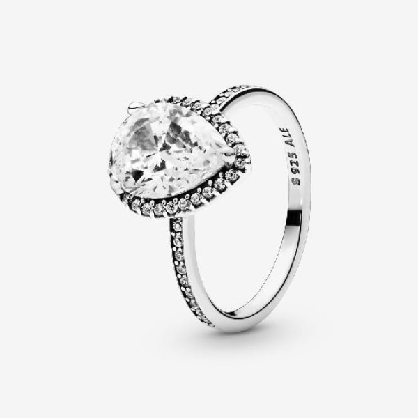 Sparkling Pandora Suomi Teardrop Halo Ring